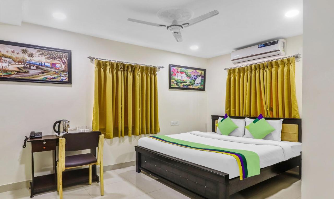 Itsy By Treebo - Royal Galaxy Kukatpally Haiderabad Buitenkant foto